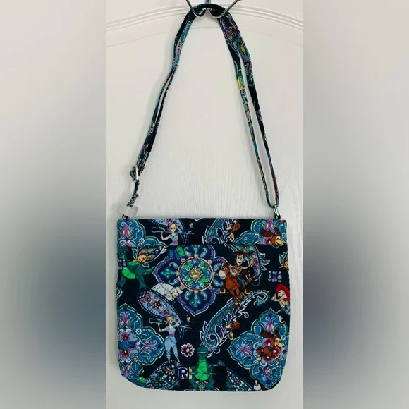 Vera Bradley Disney Pixar Toy Story Andy’s Room Triple Zip Hipster Crossbody bag - Picture 5 of 10